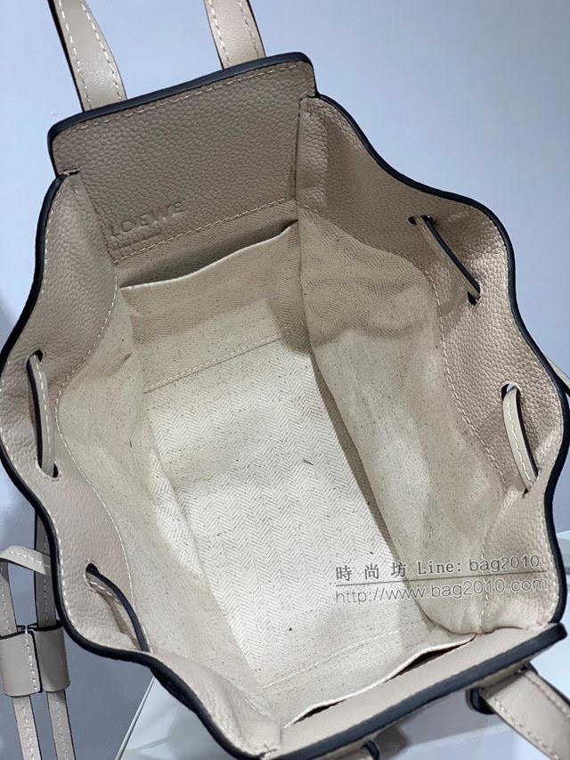 LOEWE包包 羅意威Mini Hammock迷你吊床包 羅意威手挽單肩斜挎包 10393  tcl1341